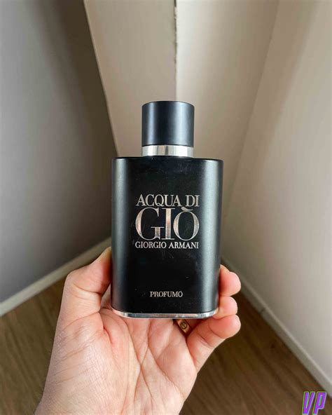 giorgio armani acqua di gio profumo vs dior sauvage|Acqua Di Gio Profumo Vs Dior Sauvage [Battle Of Scents].